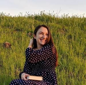 Meet your Posher, Tania